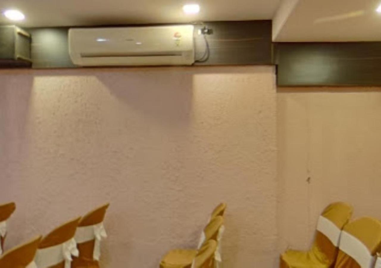 Hotel Mayur Restaurant Chandrapur Экстерьер фото