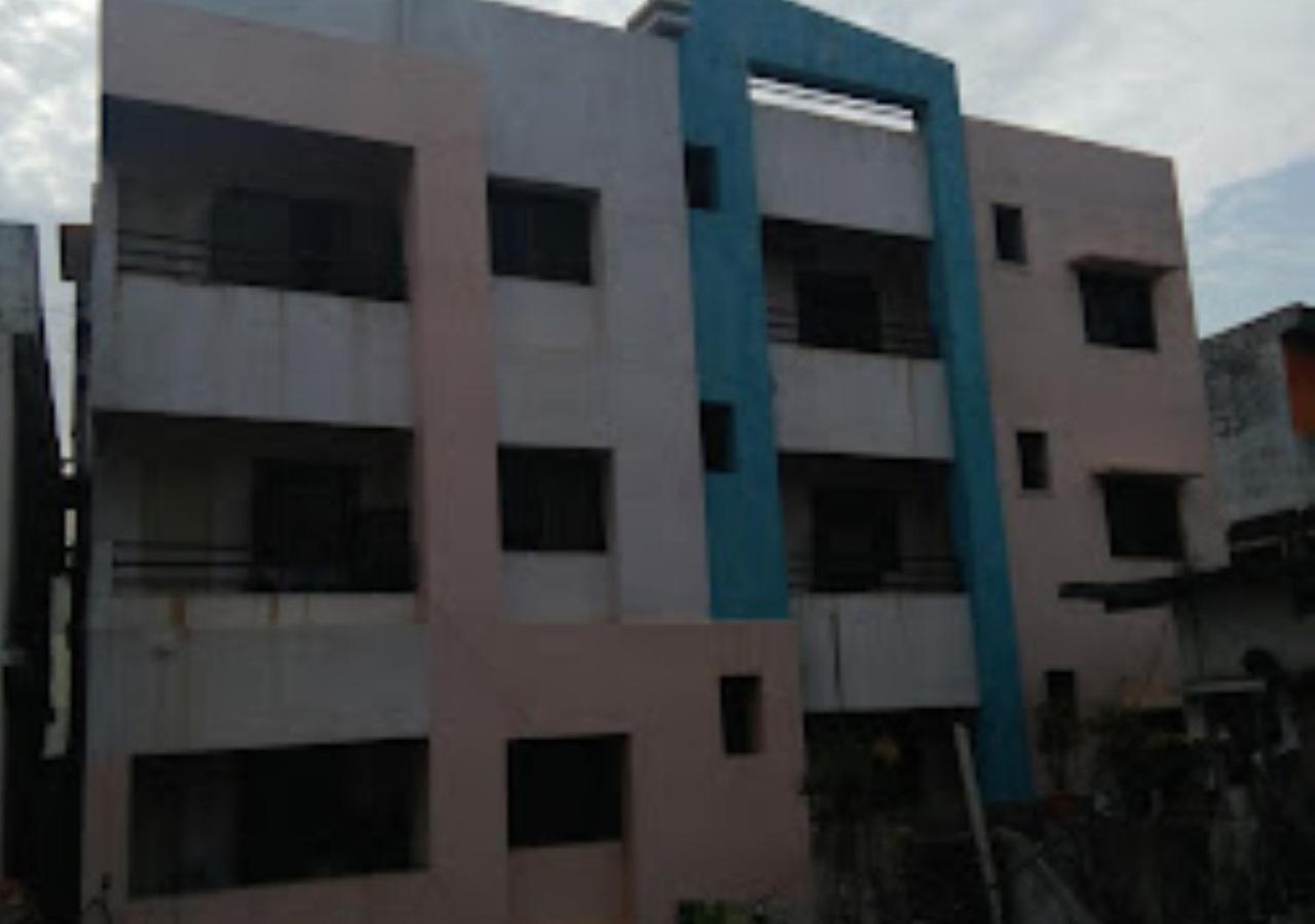 Hotel Mayur Restaurant Chandrapur Экстерьер фото